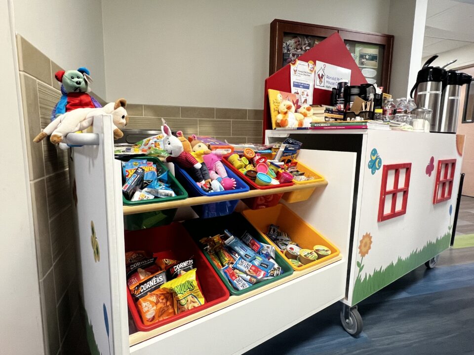 Happy Wheels Hospitality Cart