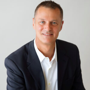 Darren Kyle Headshot